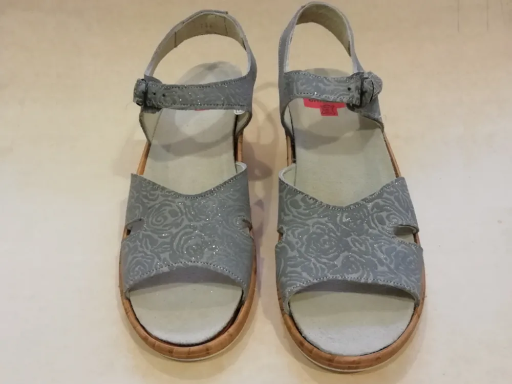 OL3810-43 F 38 Blume Grigio