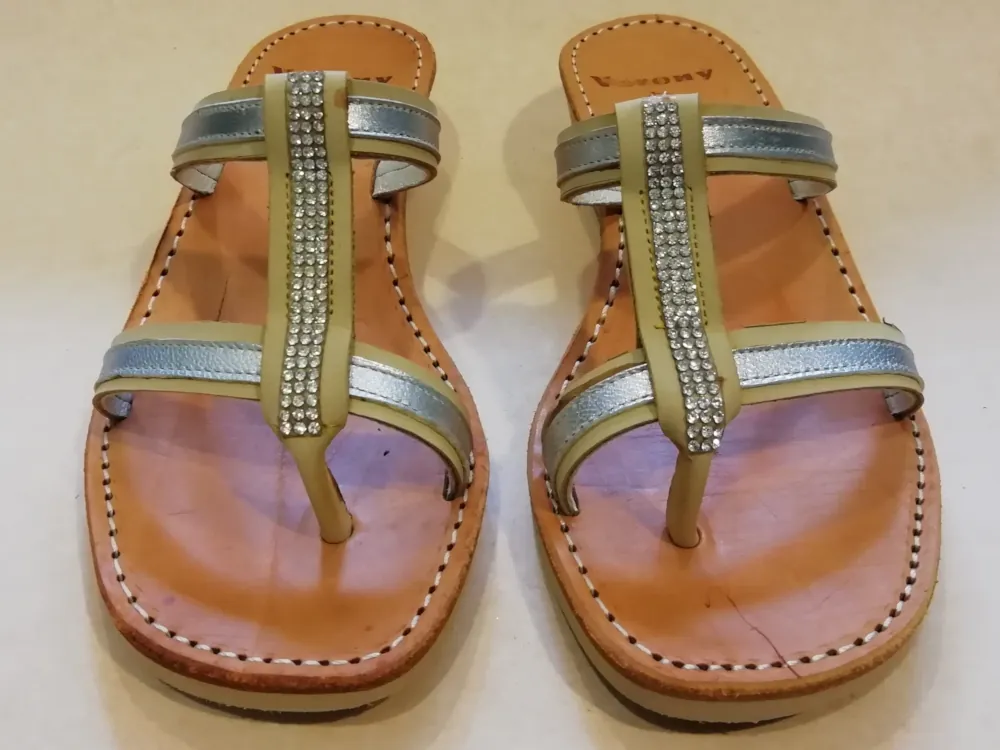 8313 F 35 Nubuck Golden