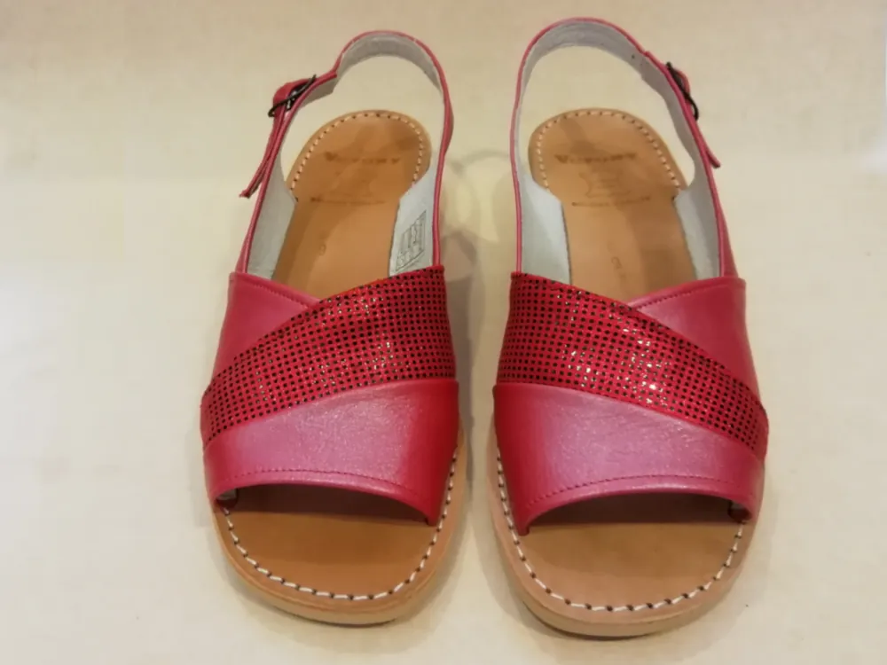 90403 G 38 Perlato Rood - Point Rood