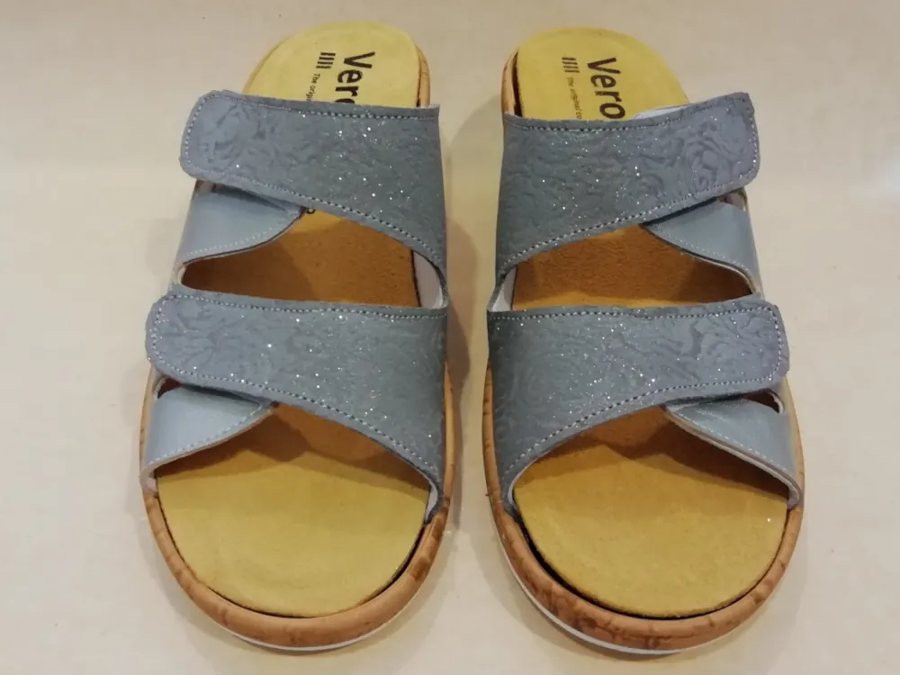 OL023-44 F 38 Perlato Zilvergrijs - Blume Grigio