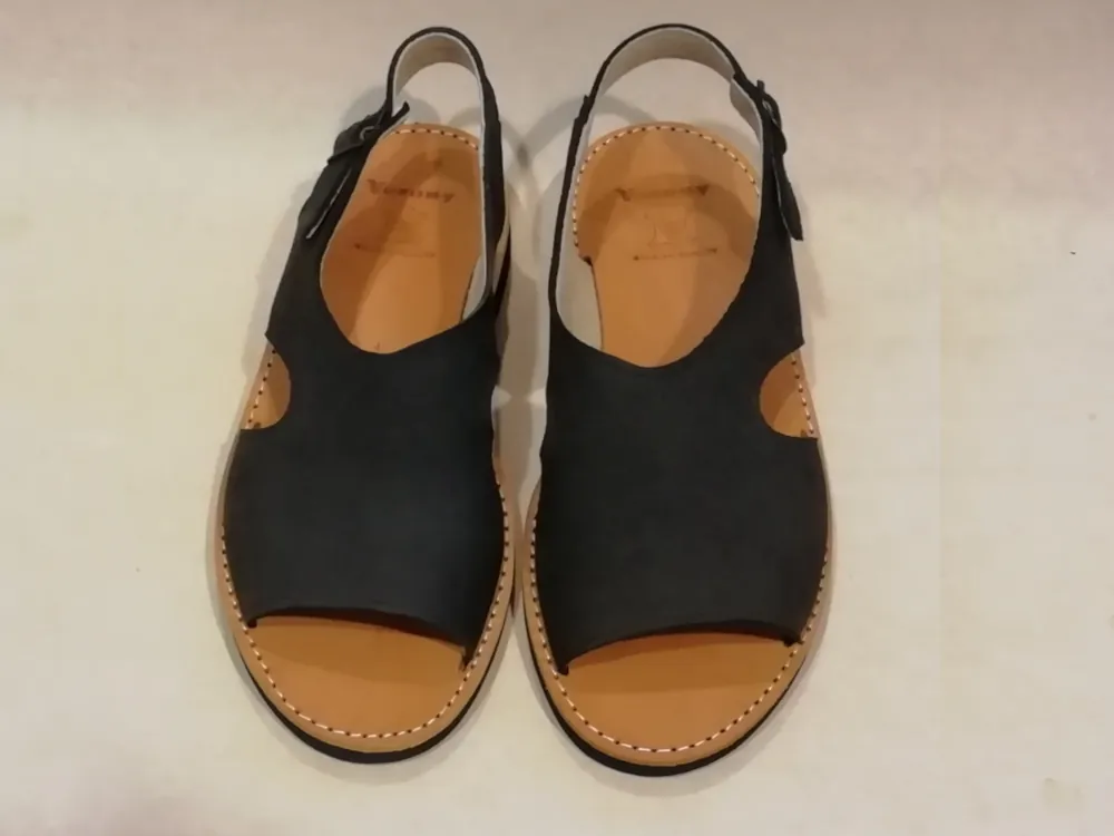 HS005 F 43 Madras Nubuck Zwart
