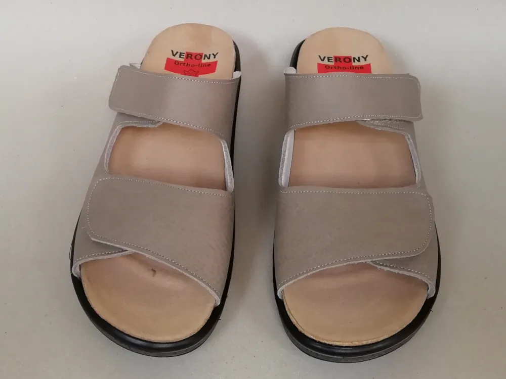 OL150-42 F 39 Grainé leder Taupe