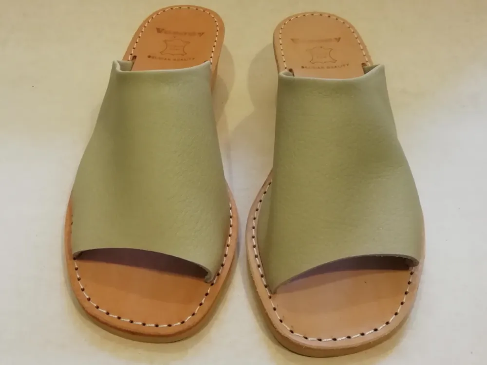 203 F 41 Grainé leder Taupe