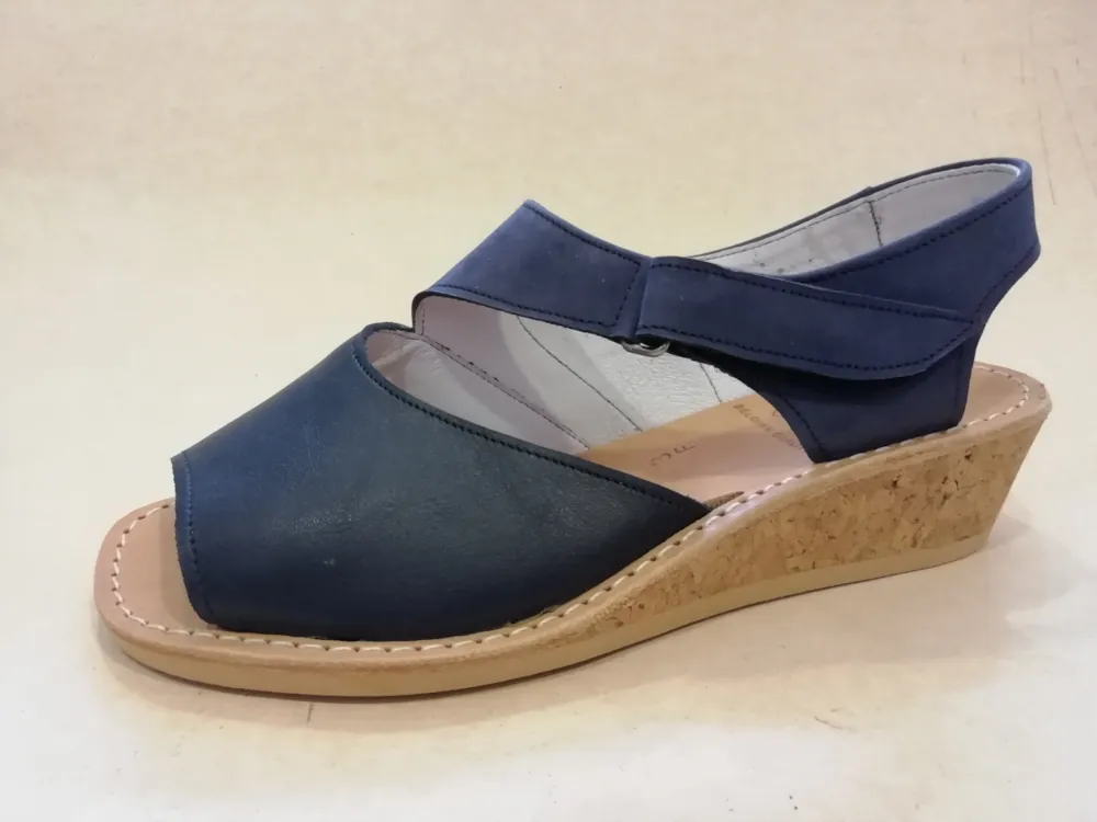 81503 F 35 Ciervo Marine - Nubuck Blauw 