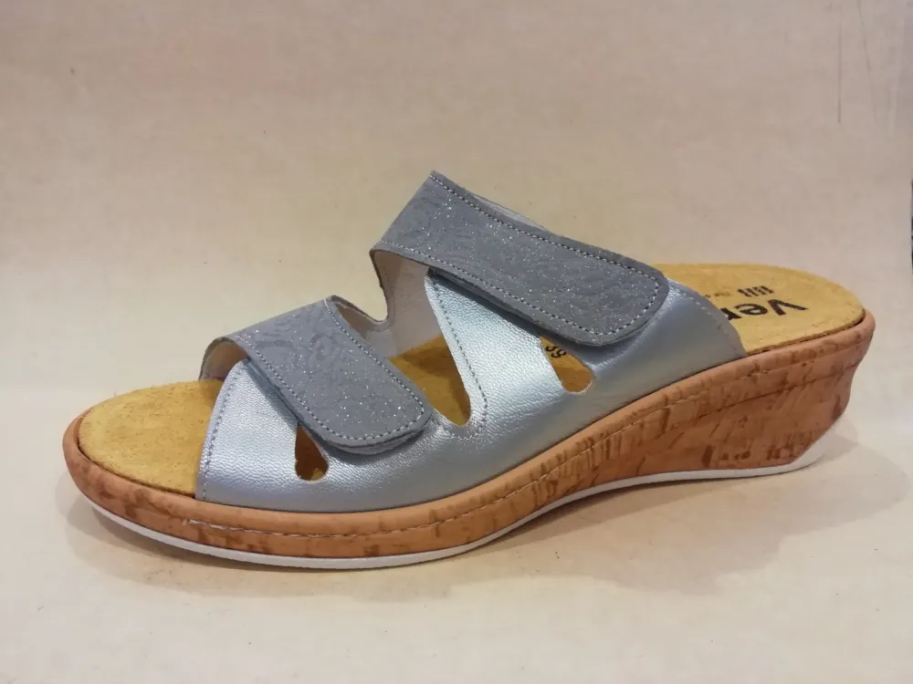 OL023-44 F 39 Perlato Zilvergrijs - Blume Grigio