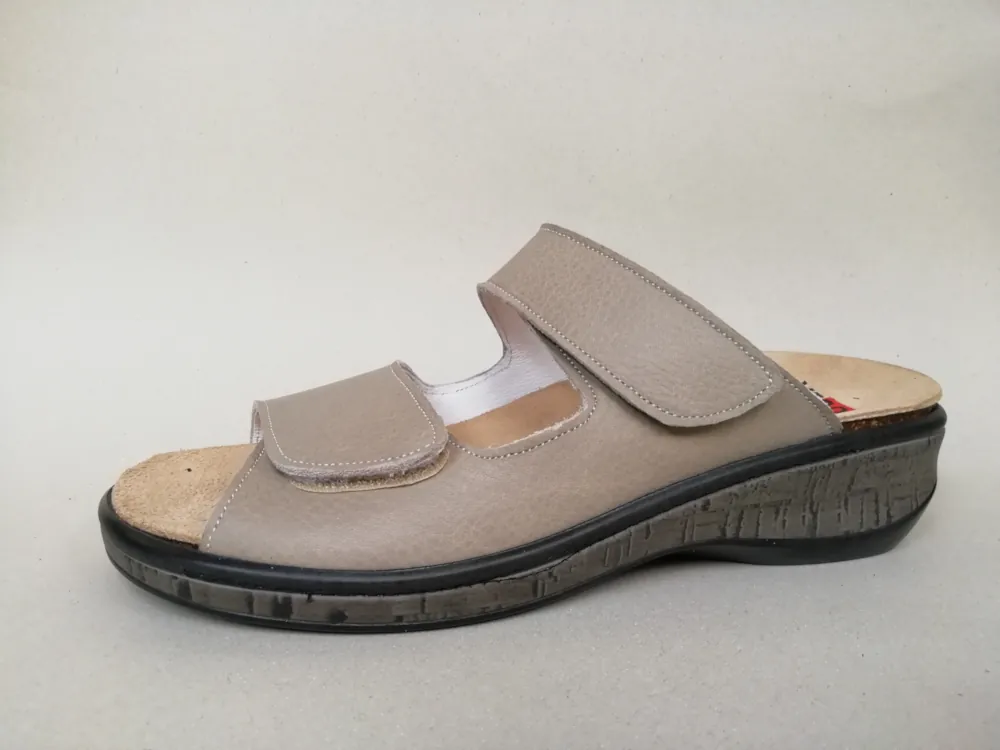 OL150-42 F 38 Grainé leder Taupe