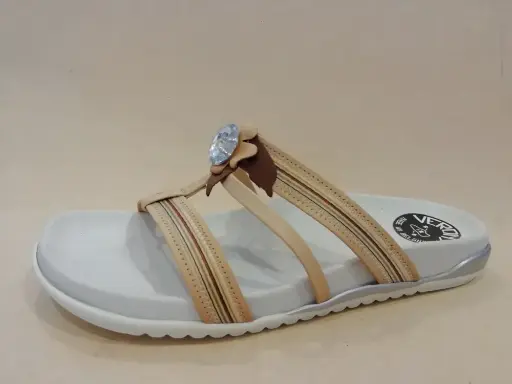 AW7930 F 37 Beige