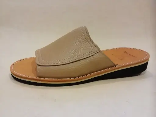 HM001 F 42 Daytona Beige