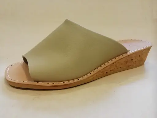 203 F 41 Grainé leder Taupe