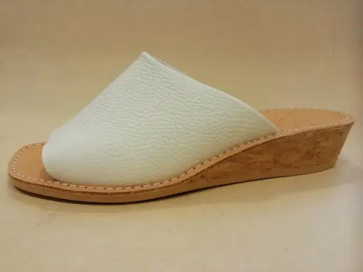 203 F 41 Grainé leder Wit